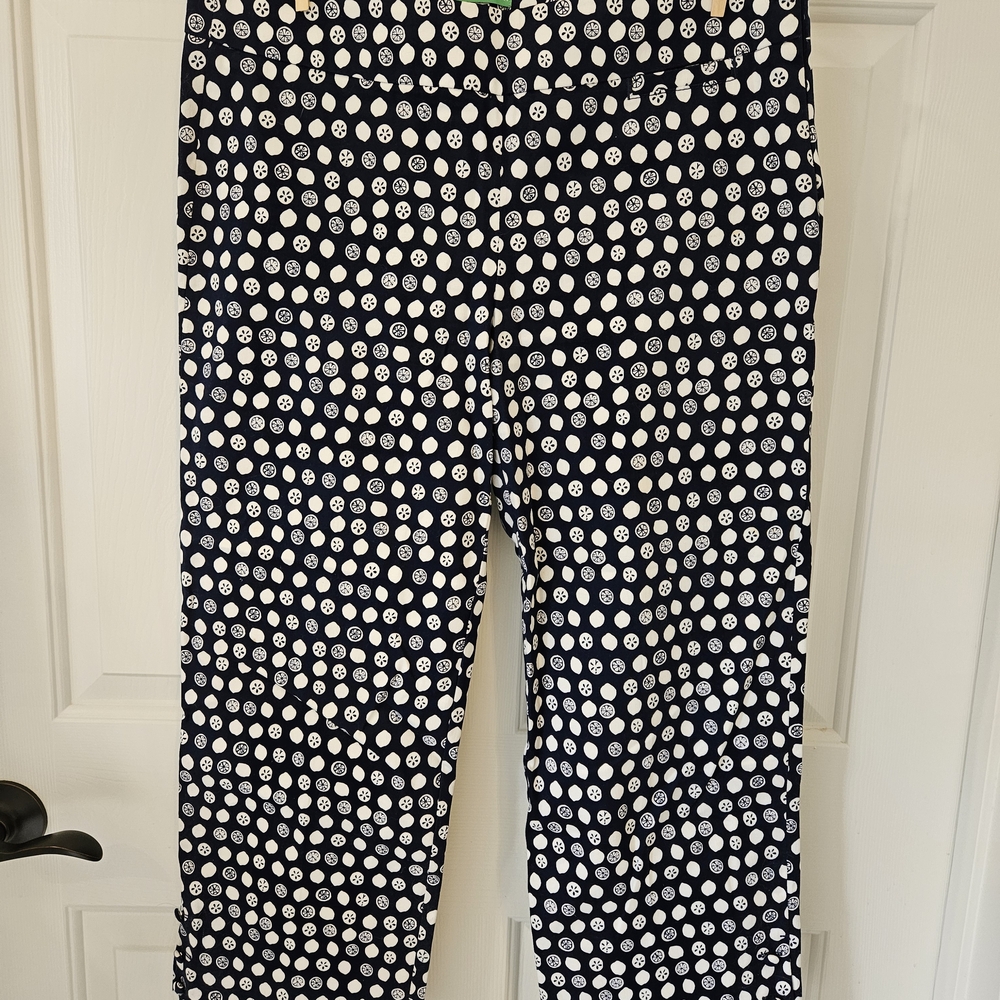 Lilly Pulitzer Navy and White Lemon-Patterned Cropped Pants